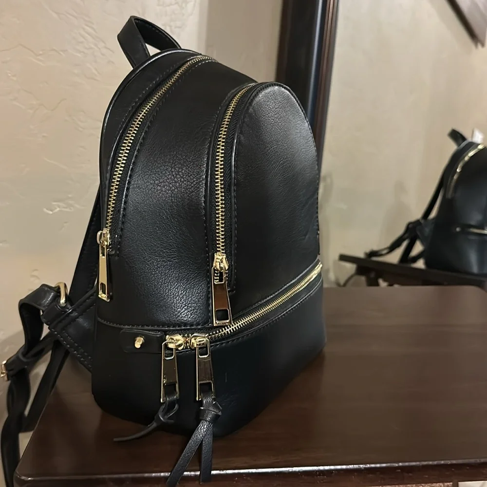 Mini Black Backpack - Picture 3 of 9